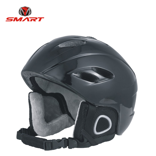 Skiing Helmet 07