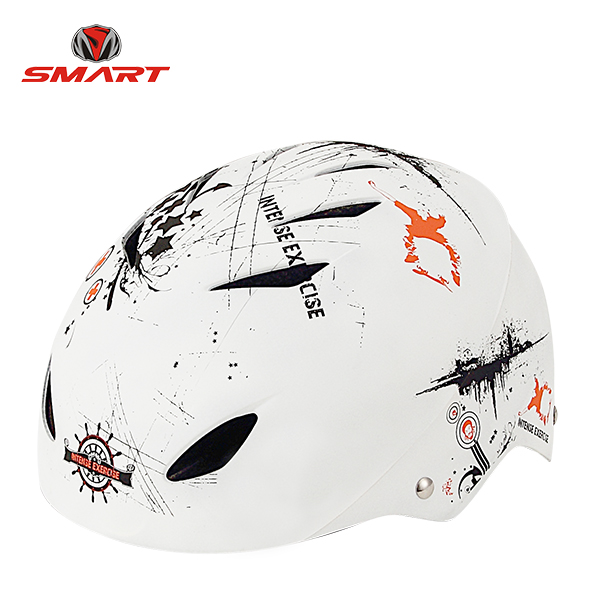sports helmet 11